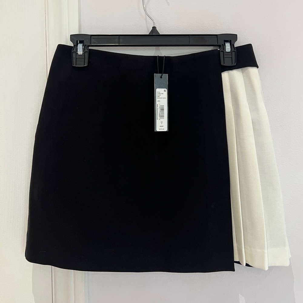 Alice + Olivia Toni two-tone pleated woven mini skirt